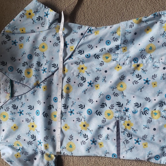 2 Scrub Top Lot, Blue - Picture 15 of 16